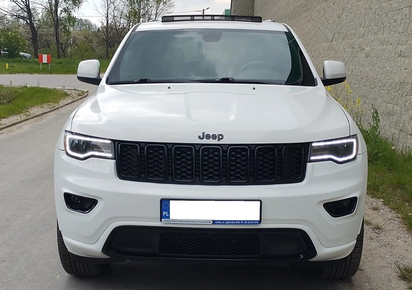 Jeep Grand Cherokee cena 102000 przebieg: 67000, rok produkcji 2018 z Łódź małe 379